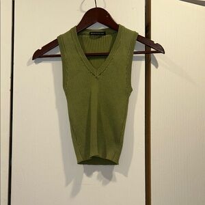 Brandy Melville Green Sleeveless Knit Top